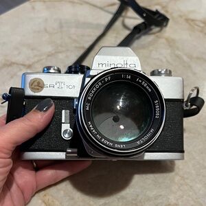 Minolta SR-T 101 Vintage Silver and Black Camera 58 mm lens